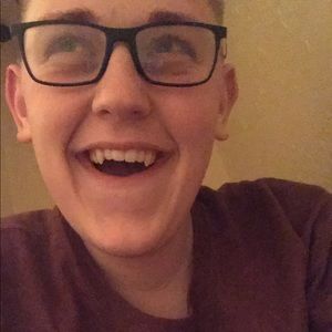 Meet your Posher, Cody